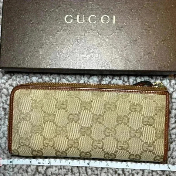 Auth Gucci Zippy Wallet - Metallic Beige Brown Canvas - Picture 3 of 7